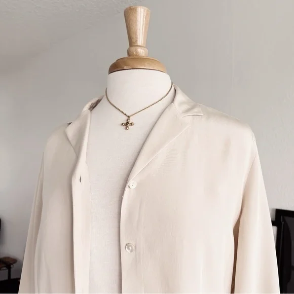 100% SILK BUTTON DOWN VINTAGE TOP #0352 - Picture 7 of 9